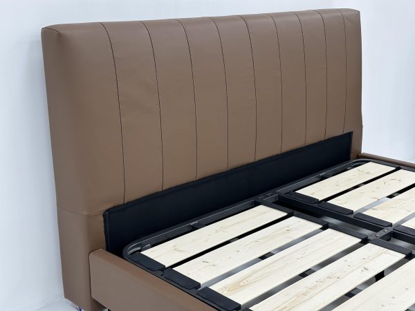 Italian Full Grain Leather Bed Queen Modern Design - Image 2